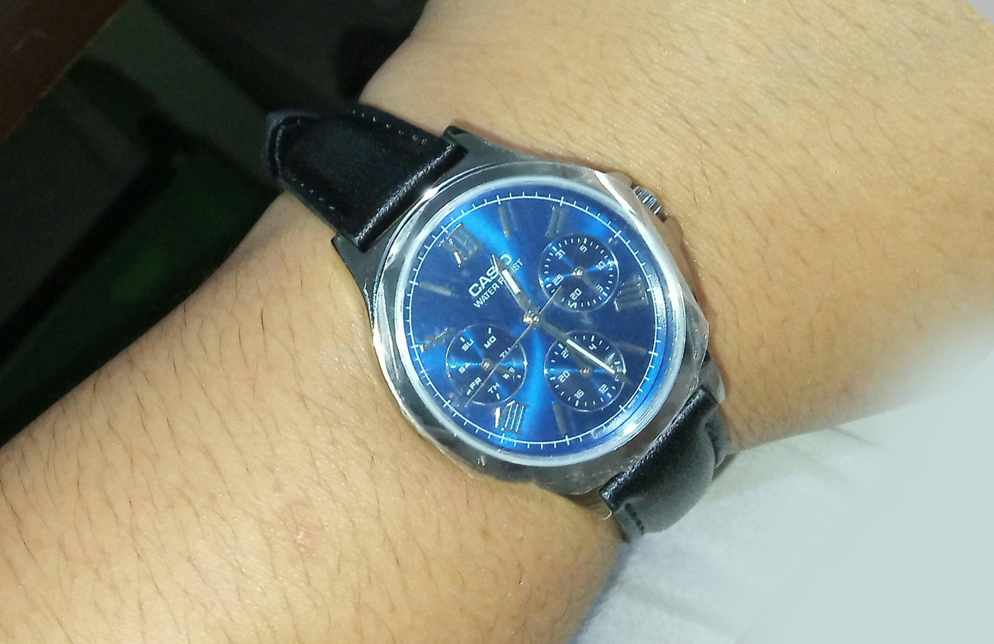 Casio Enticer LTP-V300L-2A2 LTPV300L-2A2 Quartz Women’s Watch