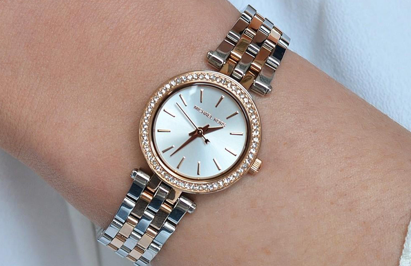 The dazzling Darci Silver Dial MK3298 Women’s Watch by Michael Kors