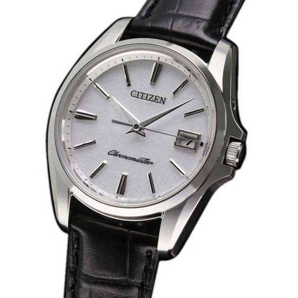 Citizen Quartz AQ4020-03A Titanium Japan Made Men's Watch